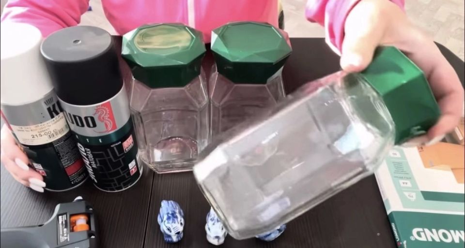 Банки от кофе теперь не выбрасываю: регулярно помогают в быту
