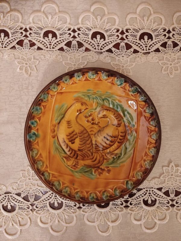 Дачный декор с пернатыми: как странные находки создают атмосферу