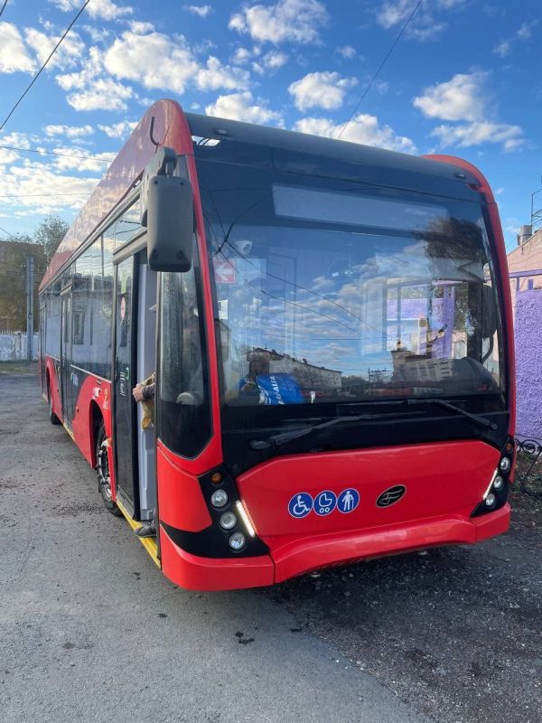 В Оренбург прибыл троллейбус «Авангард»