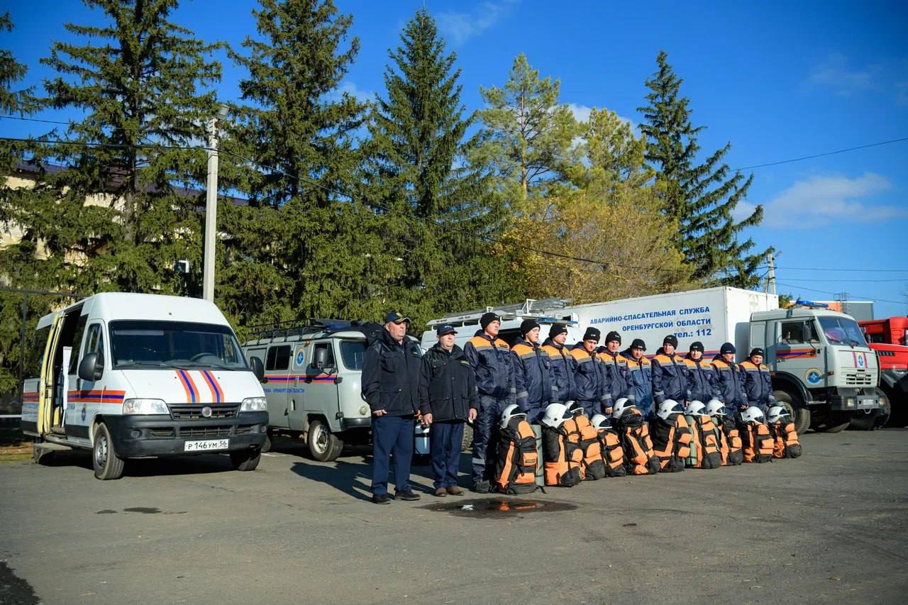 По поручению губернатора Евгения Солнцева в Оренбуржье прошел смотр готовности сил и средств территориальной подсистемы РСЧС к прохождению зимнего периода По поручению губернатора Евгения Солнцева в Оренбуржье прошел смотр готовности сил и средств территориальной подсистемы РСЧС к прохождению зимнего периода