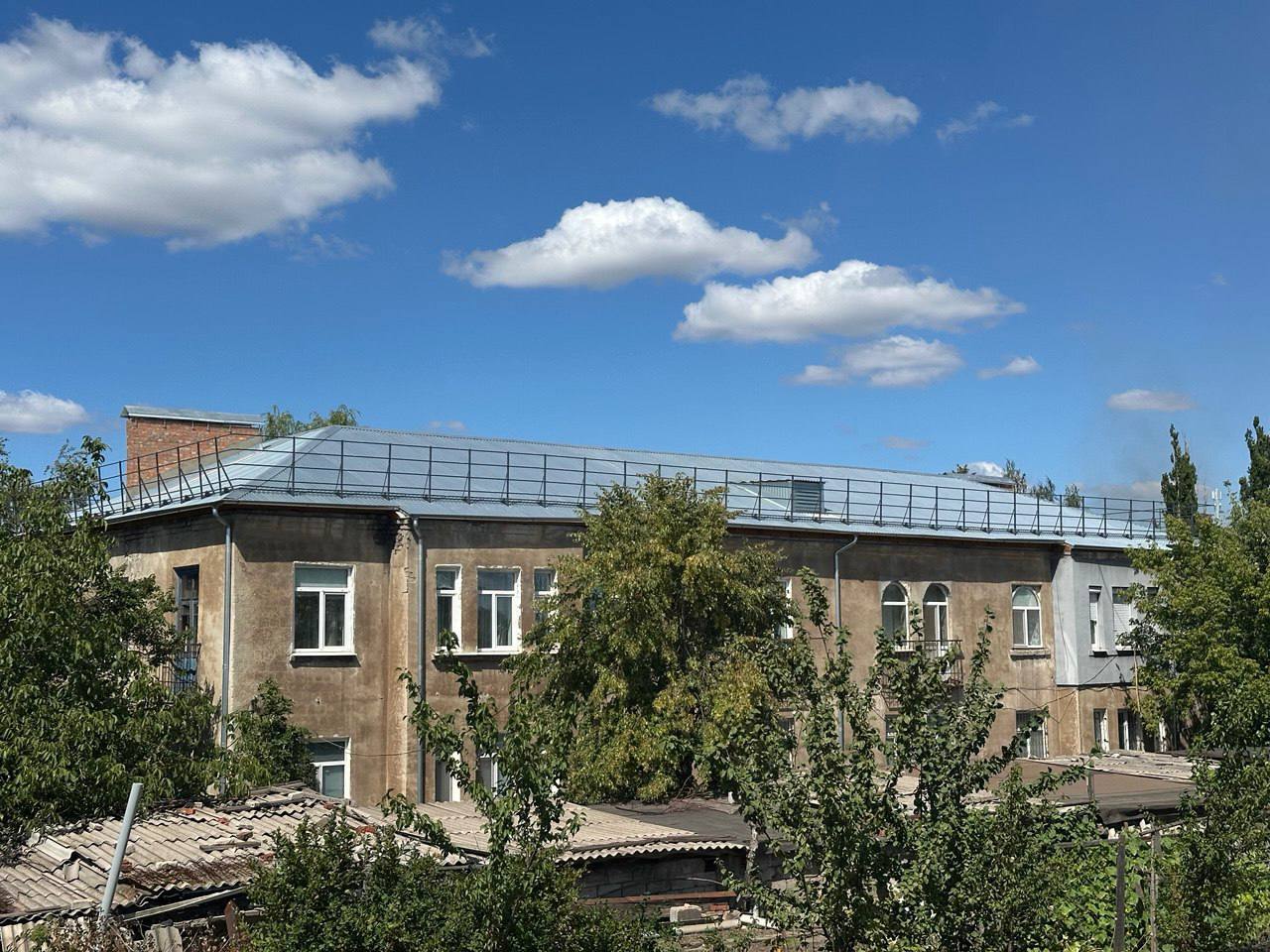 Оренбургские специалисты помогают подготовить к зиме жилой фонд в Перевальске Луганской Народной Республики Оренбургские специалисты помогают подготовить к зиме жилой фонд в Перевальске Луганской Народной Республики