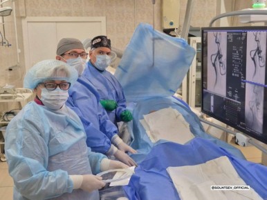 Евгений Солнцев: Врачи Бузулукской больницы скорой медицинской помощи имени академика Н. А. Семашко спасли пациента с крайне редким заболеванием – одновременно произошедшим инфарктом миокарда и ишемическим инсультом