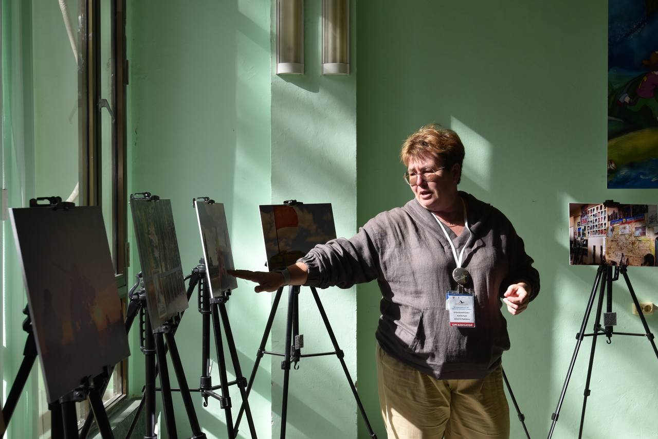 Юные поисковики Оренбуржья приняли участие во Всероссийском слете поисковых отрядов Юные поисковики Оренбуржья приняли участие во Всероссийском слете поисковых отрядов