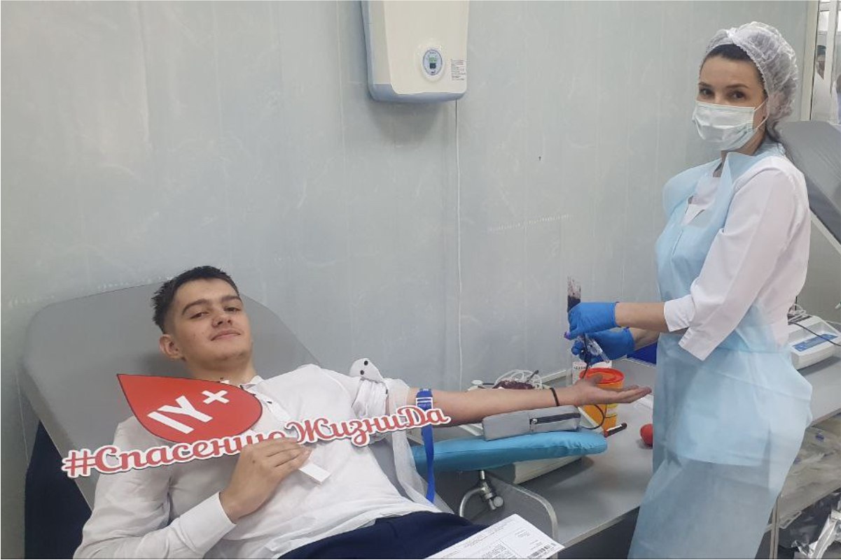 Студенты Оренбургского госуниверситета поддержали бойцов СВО участием в донорской акции Студенты Оренбургского госуниверситета поддержали бойцов СВО участием в донорской акции