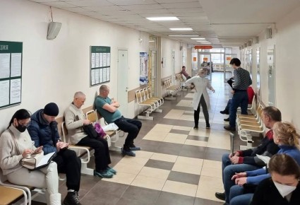 В Орске осуждена врач, которая помогла жителю уклониться от призыва на военную службу