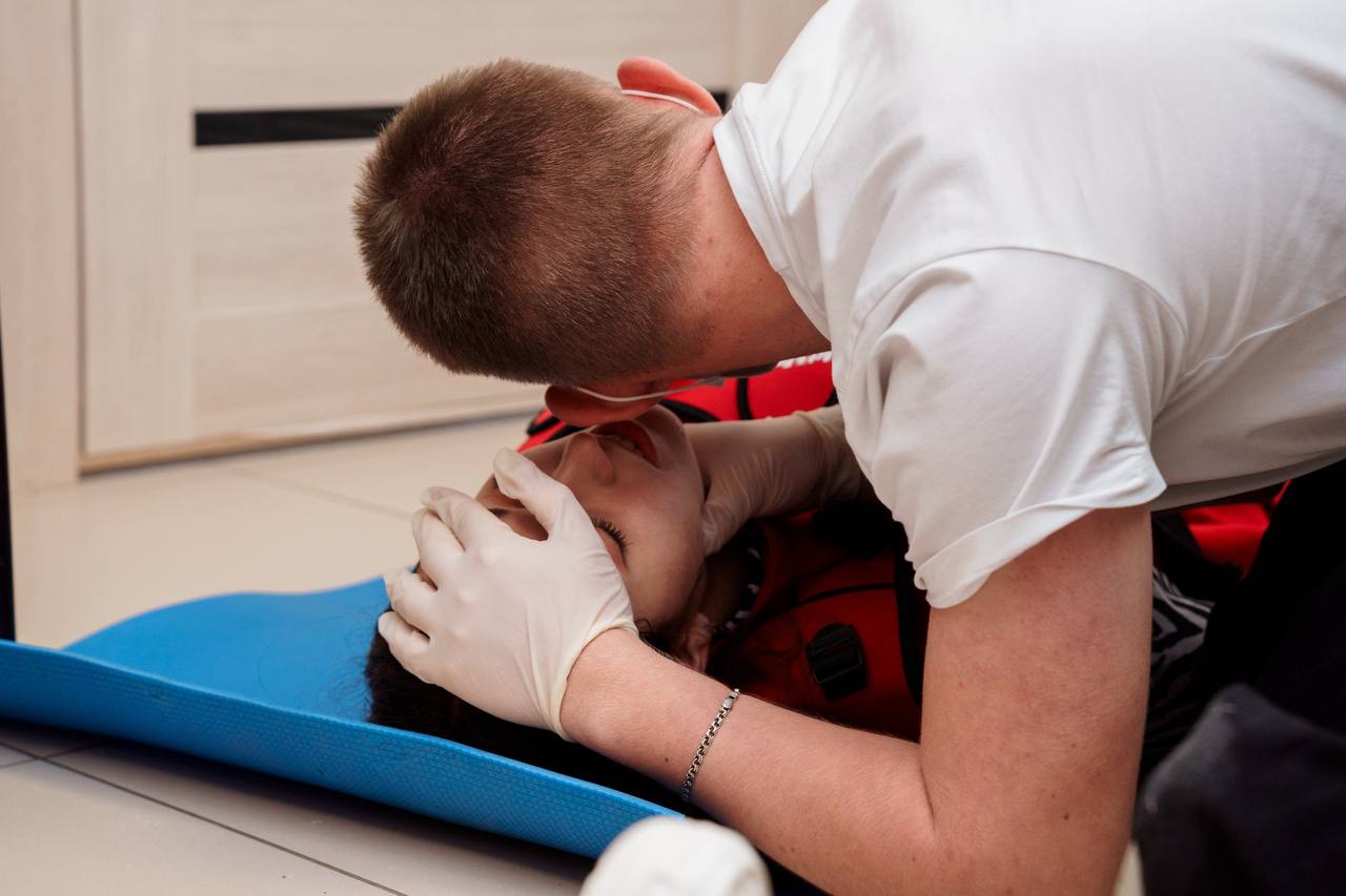 В Оренбурге состоялся региональный чемпионат по оказанию первой помощи среди школьников и студентов В Оренбурге состоялся региональный чемпионат по оказанию первой помощи среди школьников и студентов