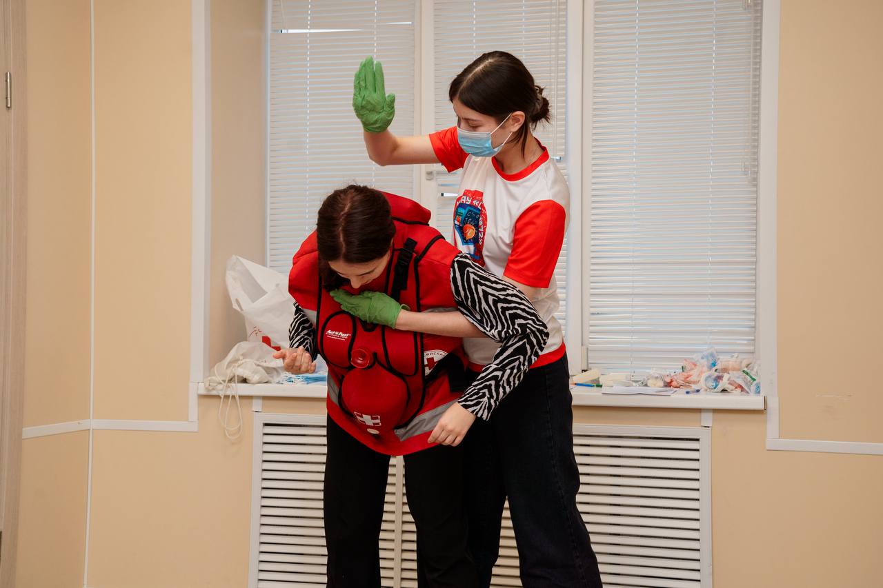 В Оренбурге состоялся региональный чемпионат по оказанию первой помощи среди школьников и студентов В Оренбурге состоялся региональный чемпионат по оказанию первой помощи среди школьников и студентов