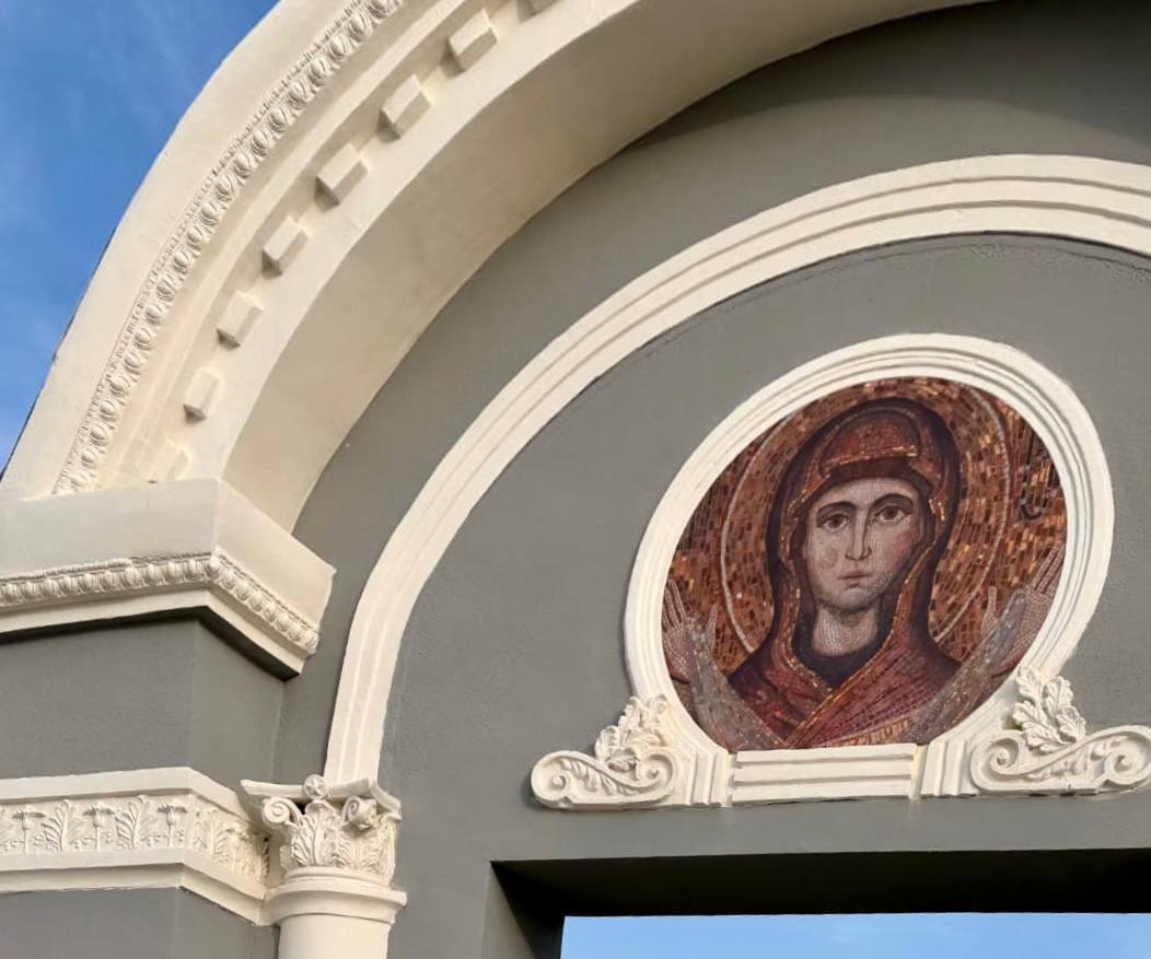 В Орске завершают реконструкцию сквера Пушкина В Орске завершают реконструкцию сквера Пушкина