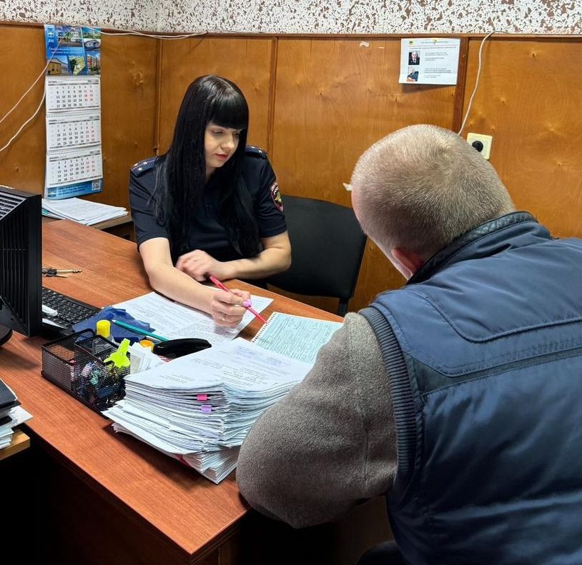 В Оренбурге сотрудники Госавтоинспекции привлекли к ответственности водителя, за нарушение ПДД, попавшее на видеозапись регистратора