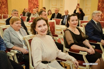 В Оренбургской области наградили 42 человек