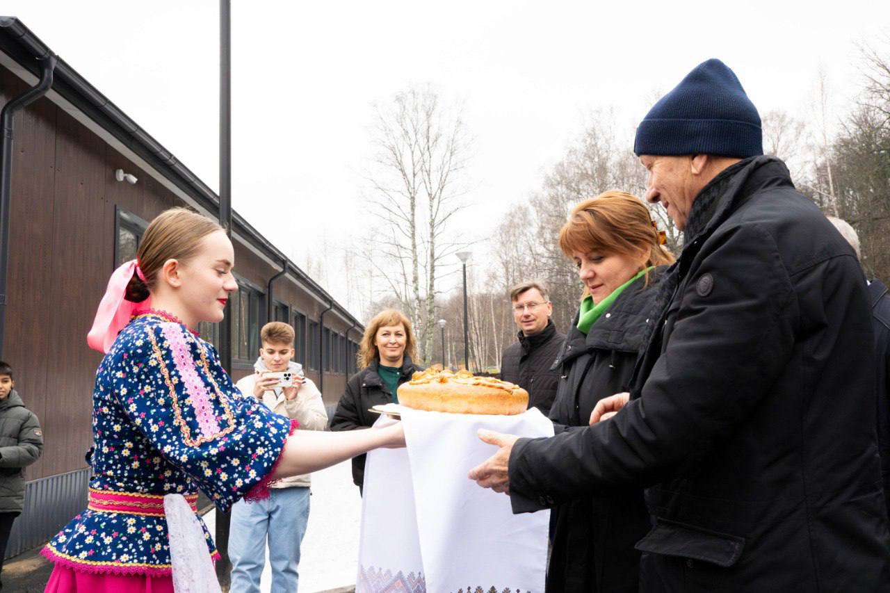 Лариса Боярская: «Солнечная страна» служит главной миссии – сохранению здоровья и всестороннему развитию детей» Лариса Боярская: «Солнечная страна» служит главной миссии – сохранению здоровья и всестороннему развитию детей»