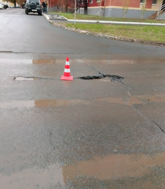 Поставили конус и назвали охранным мероприятием Поставили конус и назвали охранным мероприятием