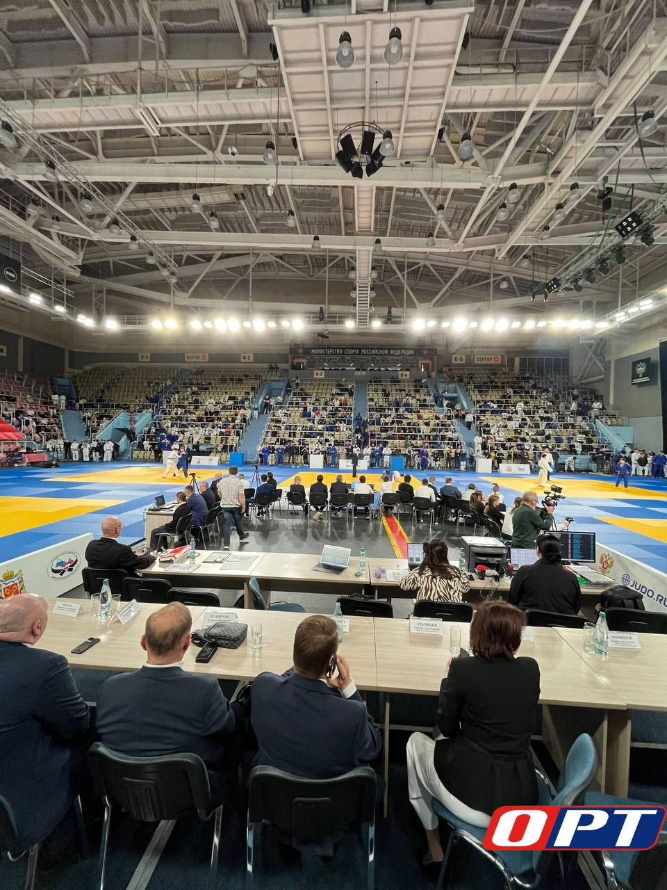 В Оренбурге стартовал турнир по дзюдо на призы сенатора РФ Андрея Шевченко В Оренбурге стартовал турнир по дзюдо на призы сенатора РФ Андрея Шевченко