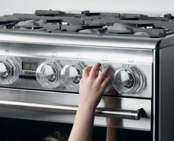 Безопасность на кухне: как современные плиты защищают от перегрева и отключают себя автоматически