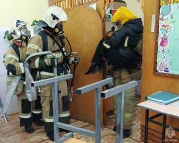 Пожарно-тактические учения прошли в гимназии Абдулино