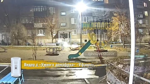 Житель Орска запустил фейерверк во дворе многоэтажки