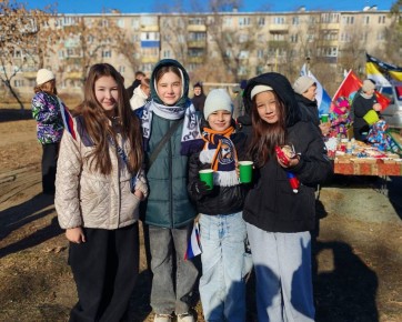 В День народного единства в поселке ОЗТП прошел праздник двора