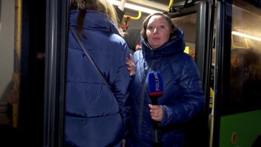 Наш корреспондент Екатерина Политыко снова проверила на себе работу автобусов в утренний час пик