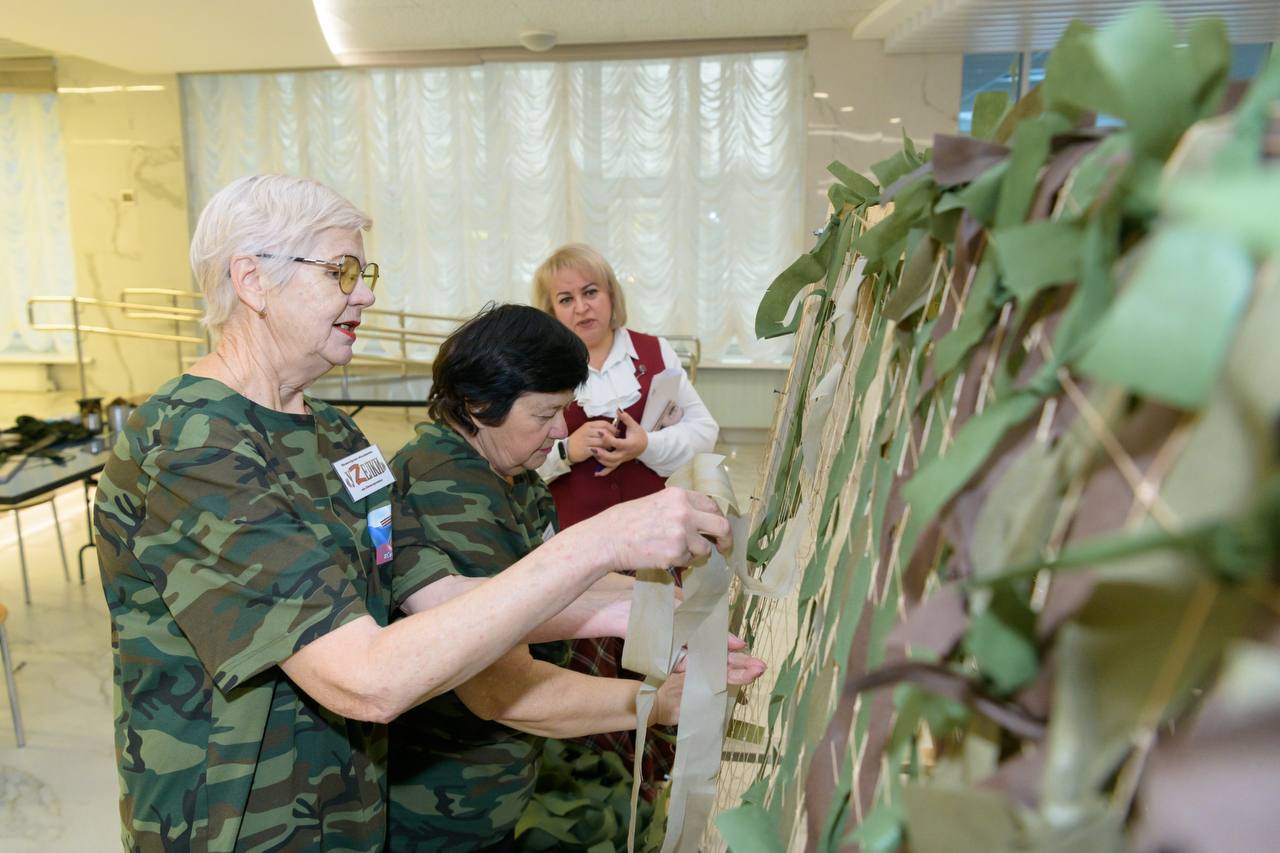 Губернатор Оренбургской области Евгений Солнцев принял участие в ХIII областном фестивале художественного творчества инвалидов «Вместе мы сможем больше!» Губернатор Оренбургской области Евгений Солнцев принял участие в ХIII областном фестивале художественного творчества инвалидов «Вместе мы сможем больше!»