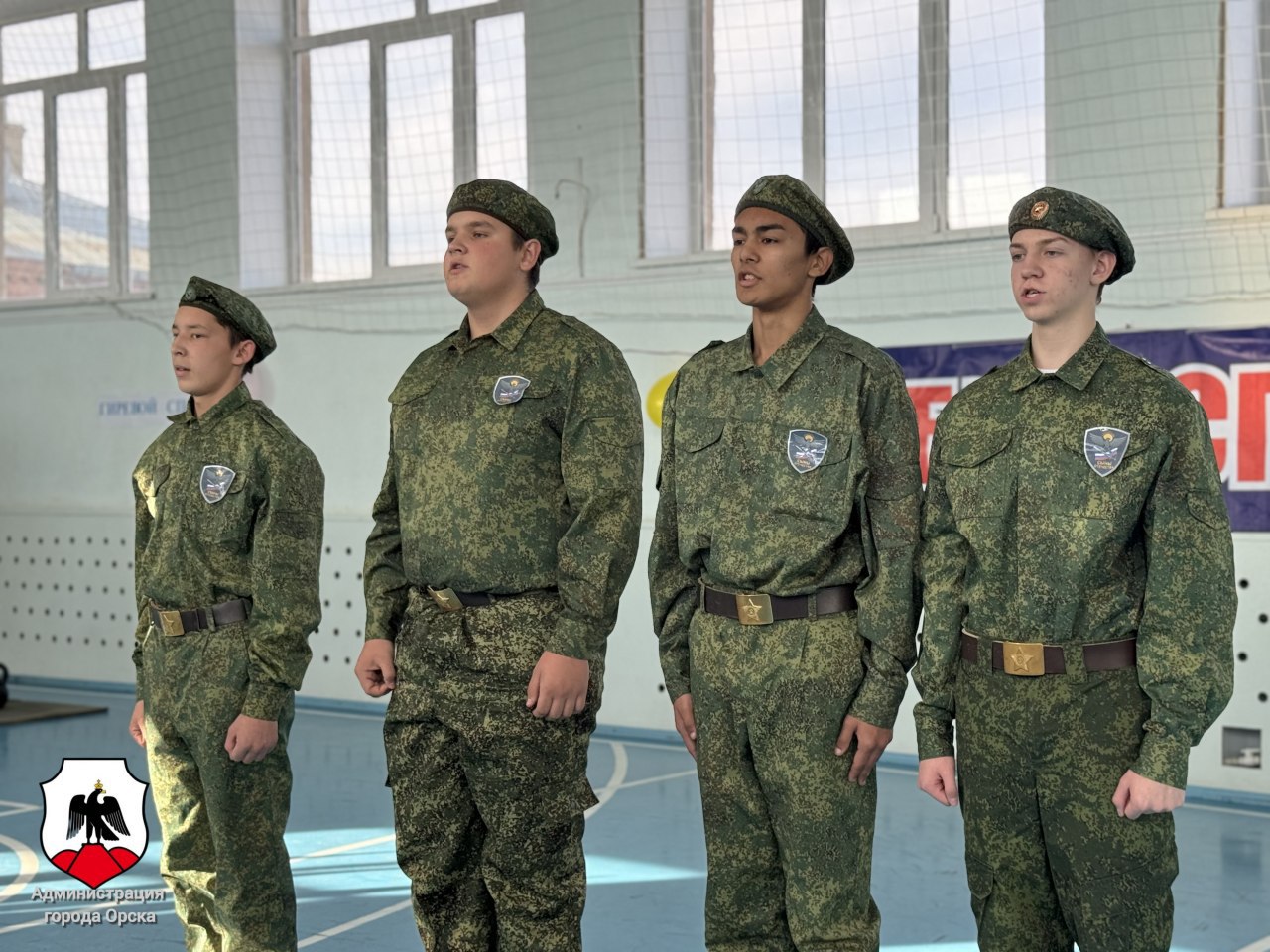 Самых сильных, быстрых и метких будущих призывников определили в Орске Самых сильных, быстрых и метких будущих призывников определили в Орске