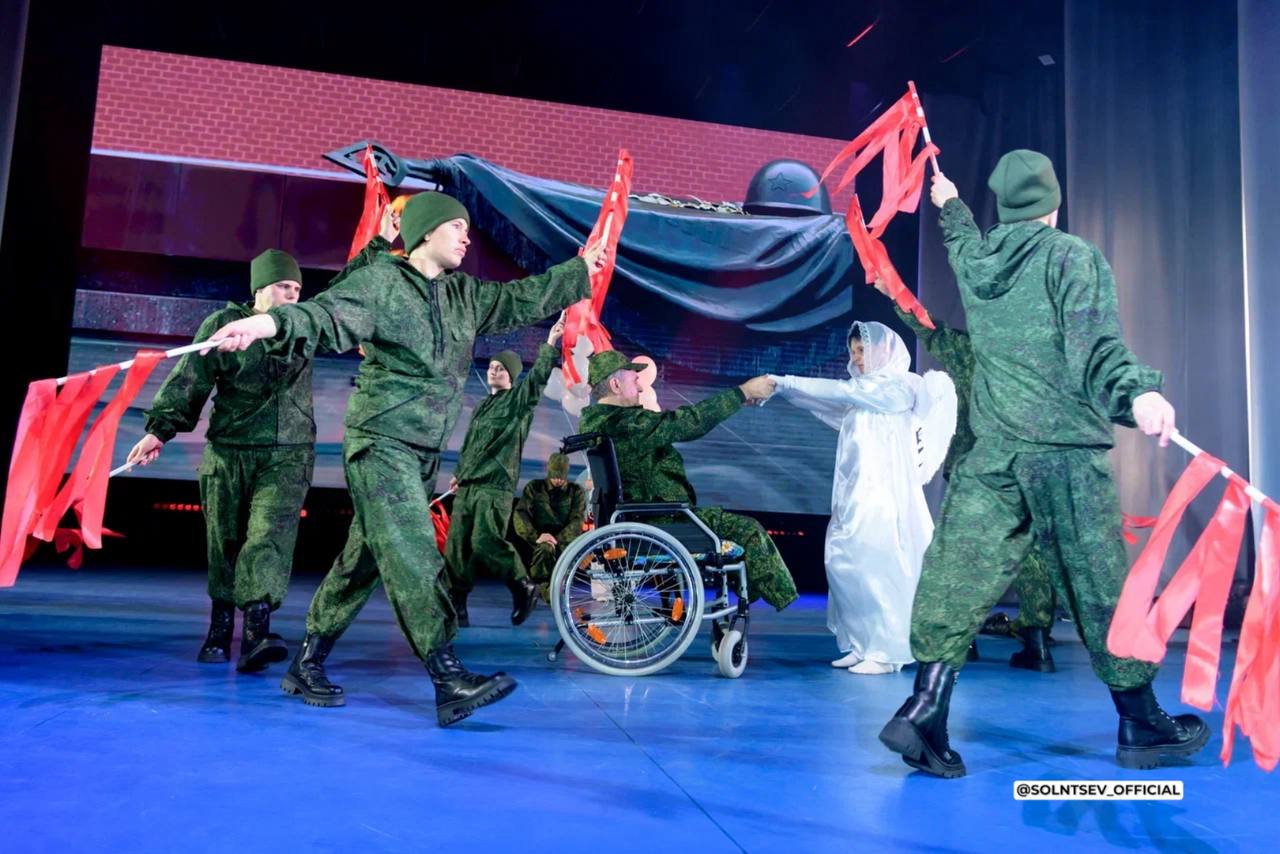 «Вместе мы сможем больше!» – с таким названием сегодня в Оренбурге проходит ежегодный фестиваль художественного творчества людей с ограниченными возможностями здоровья «Вместе мы сможем больше!» – с таким названием сегодня в Оренбурге проходит ежегодный фестиваль художественного творчества людей с ограниченными возможностями здоровья