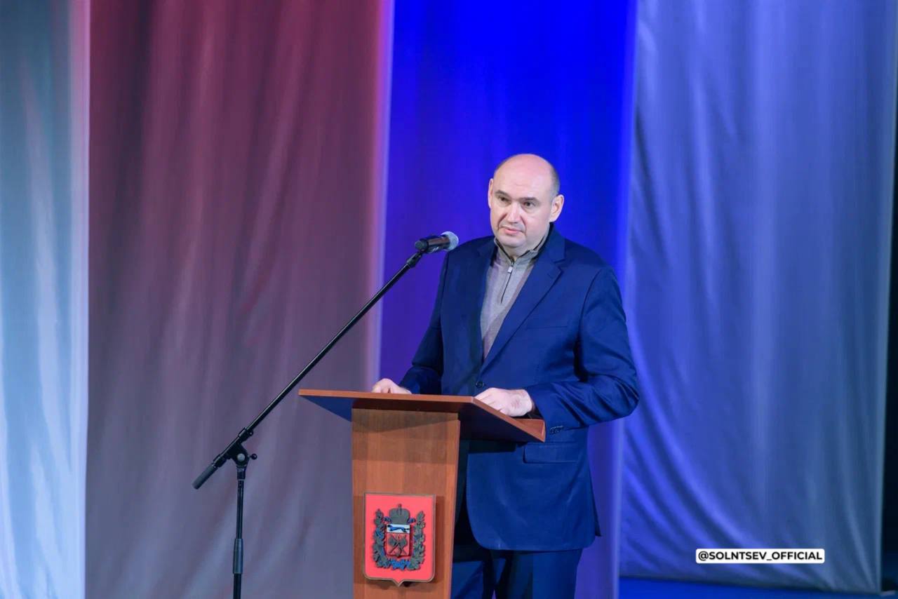 «Вместе мы сможем больше!» – с таким названием сегодня в Оренбурге проходит ежегодный фестиваль художественного творчества людей с ограниченными возможностями здоровья «Вместе мы сможем больше!» – с таким названием сегодня в Оренбурге проходит ежегодный фестиваль художественного творчества людей с ограниченными возможностями здоровья