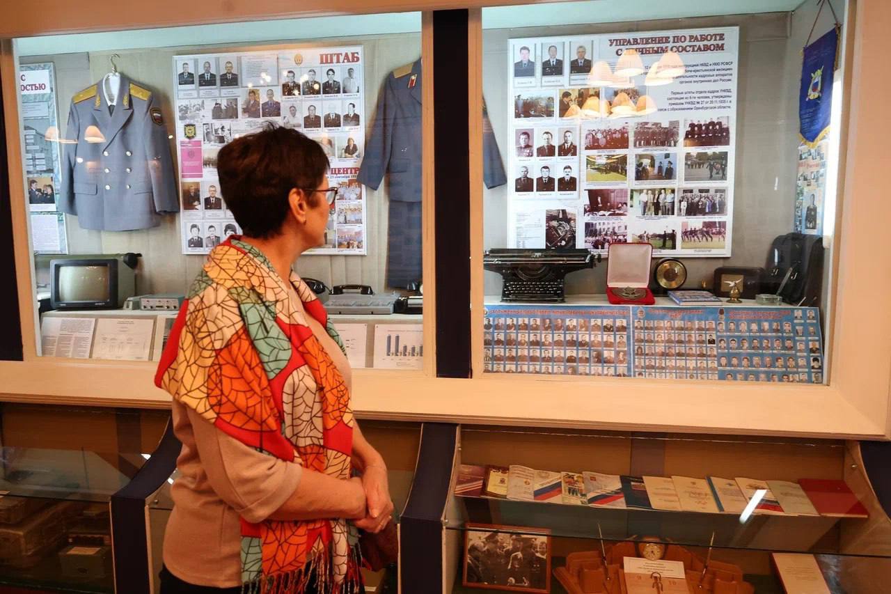 8 ноября в России отмечают День памяти сотрудников МВД, погибших при исполнении служебных обязанностей 8 ноября в России отмечают День памяти сотрудников МВД, погибших при исполнении служебных обязанностей