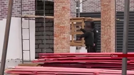 Сюжет на телеканале «ОРСК РУ»: следователи 482 военного следственного отдела СК России провели рейд в Орске с целью выявления натурализованных граждан, не вставших на воинский учет