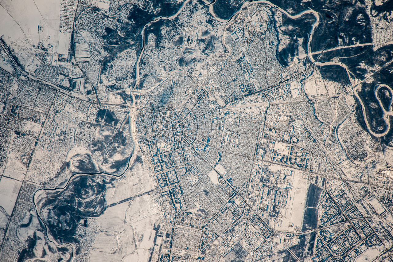 Герой России, космонавт Сергей Рязанский поделился снимками Оренбурга из Космоса Герой России, космонавт Сергей Рязанский поделился снимками Оренбурга из Космоса