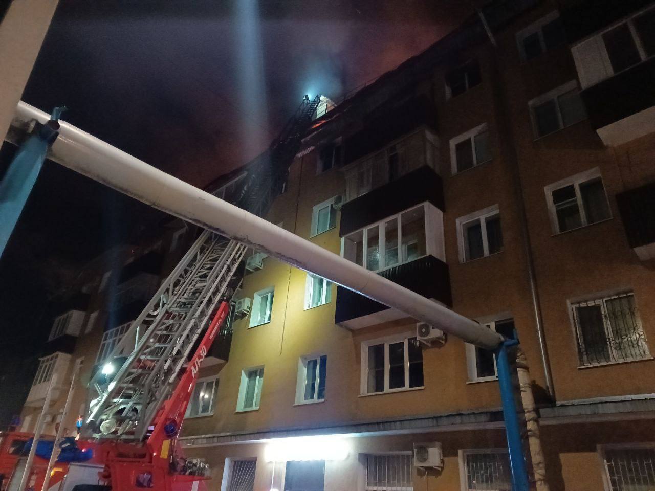 Прокуратура Оренбургской области организовала проверку по факту пожара в многоквартирном доме