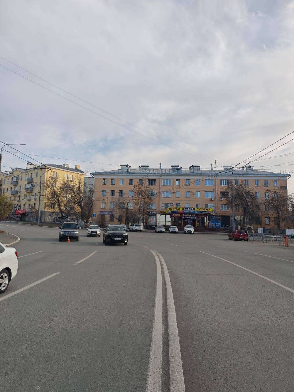 В Оренбурге иномарка сбила пенсионерку, переходившую дорогу в неположенном месте