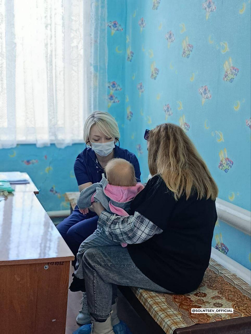 Евгений Солнцев: Доктора из Оренбурга в третий раз отправились в ЛНР оказывать помощь детям из подшефного нашего региона – Перевальского округа Евгений Солнцев: Доктора из Оренбурга в третий раз отправились в ЛНР оказывать помощь детям из подшефного нашего региона – Перевальского округа