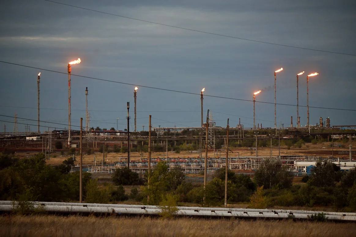 Оренбургский ГПЗ возобновил прием казахстанского газа после атаки БПЛА