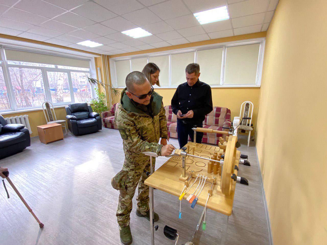 В комплексном центре соцобслуживания в Северном округе г. Оренбурга прошла акция «День открытых дверей в отделениях дневного пребывания» для ветеранов СВО и членов их семей В комплексном центре соцобслуживания в Северном округе г. Оренбурга прошла акция «День открытых дверей в отделениях дневного пребывания» для ветеранов СВО и членов их семей