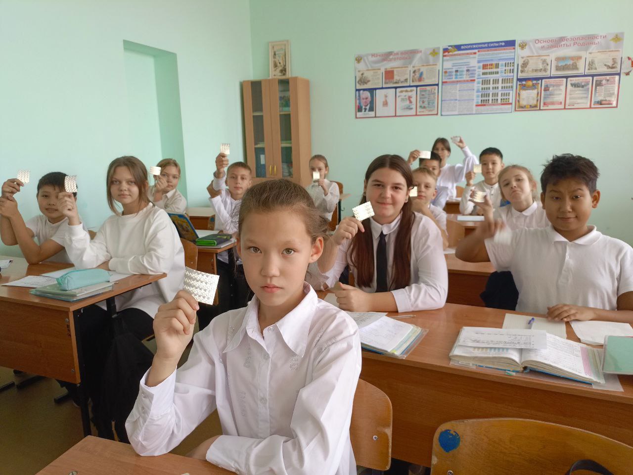 Сотрудники Госавтоинспекции МУ МВД России “Орское” провели профилактическую работу "Мудрый шаг" с пожилыми гражданами, которые посещают комплексный центр социального обслуживания г. Орска. Мероприятие было направлено на... Сотрудники Госавтоинспекции МУ МВД России “Орское” провели профилактическую работу "Мудрый шаг" с пожилыми гражданами, которые посещают комплексный центр социального обслуживания г. Орска. Мероприятие было направлено на...