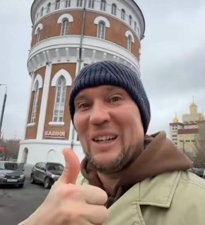 «Оренбургу лайк». Блогер Митя Шилов, у которого больше 300 тысяч подписчиков, заглянул в Оренбург во время своего путешествия по России и другим странам