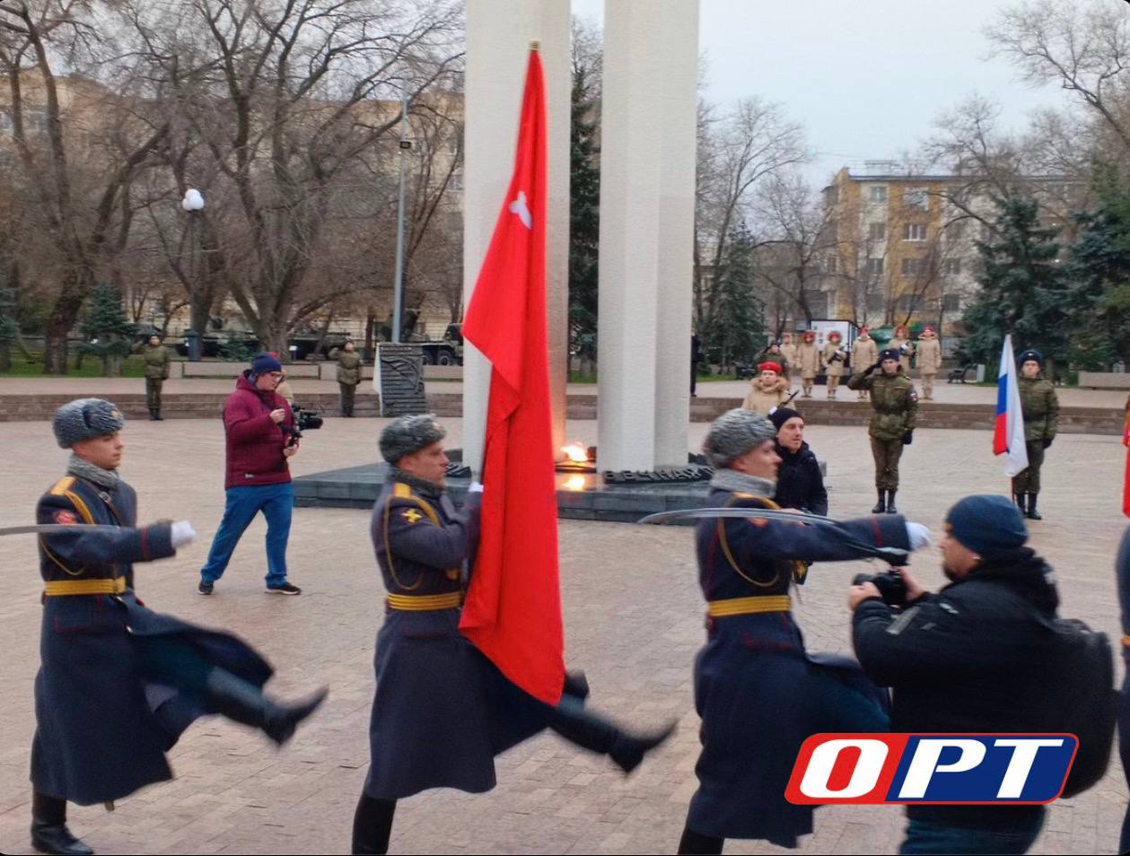 В Оренбурге стартовал «Марш Знамени Победы» В Оренбурге стартовал «Марш Знамени Победы»