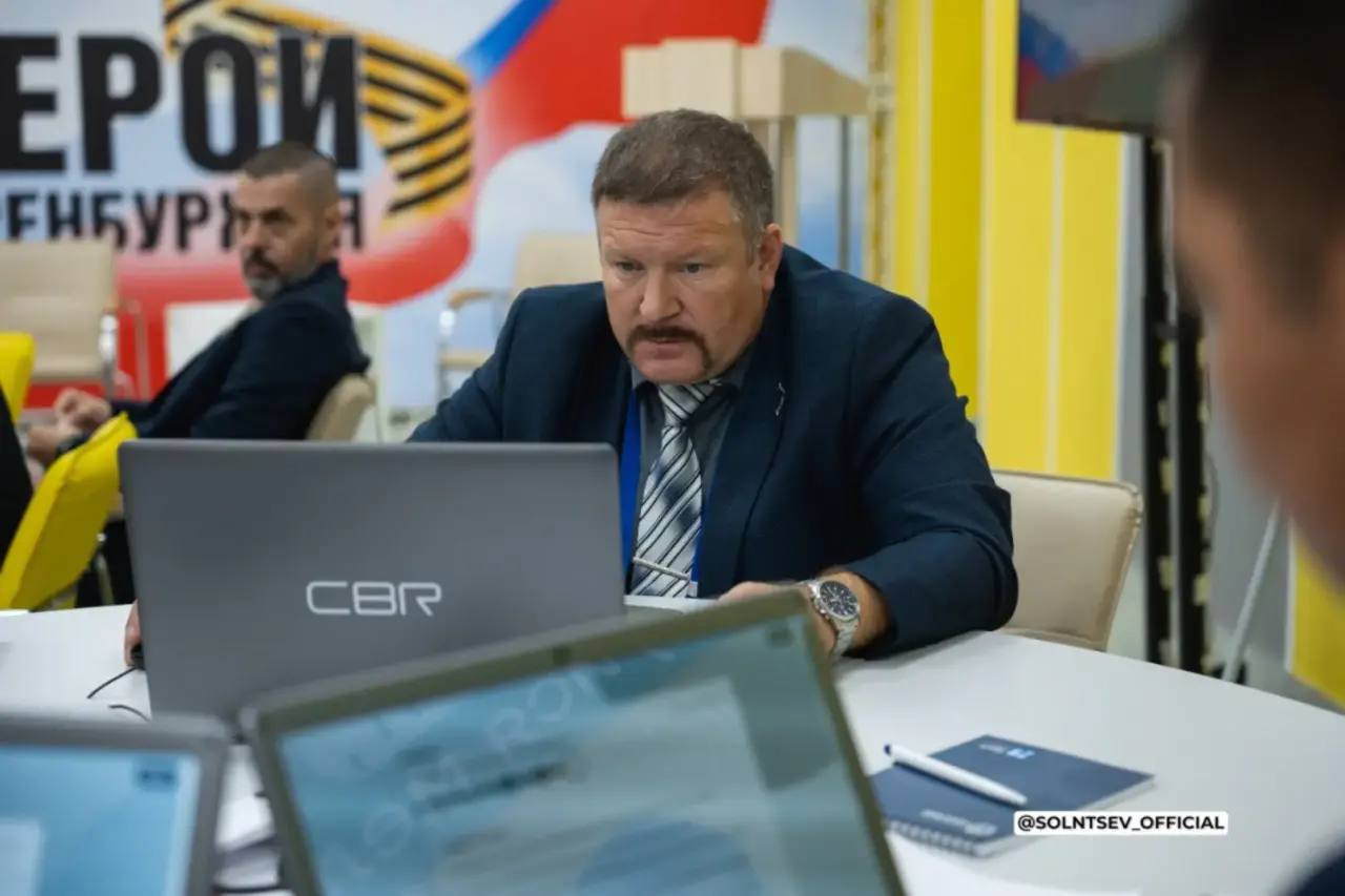 В Оренбурге стартовал образовательный модуль по экономике для участников проекта «Герои Оренбуржья» В Оренбурге стартовал образовательный модуль по экономике для участников проекта «Герои Оренбуржья»