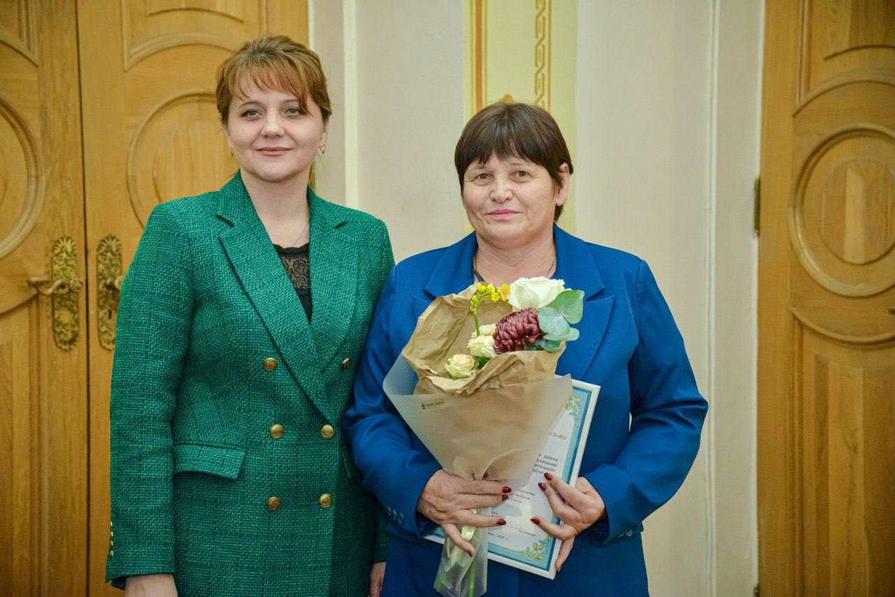 В Оренбургской области наградили лучших музейных сотрудников В Оренбургской области наградили лучших музейных сотрудников