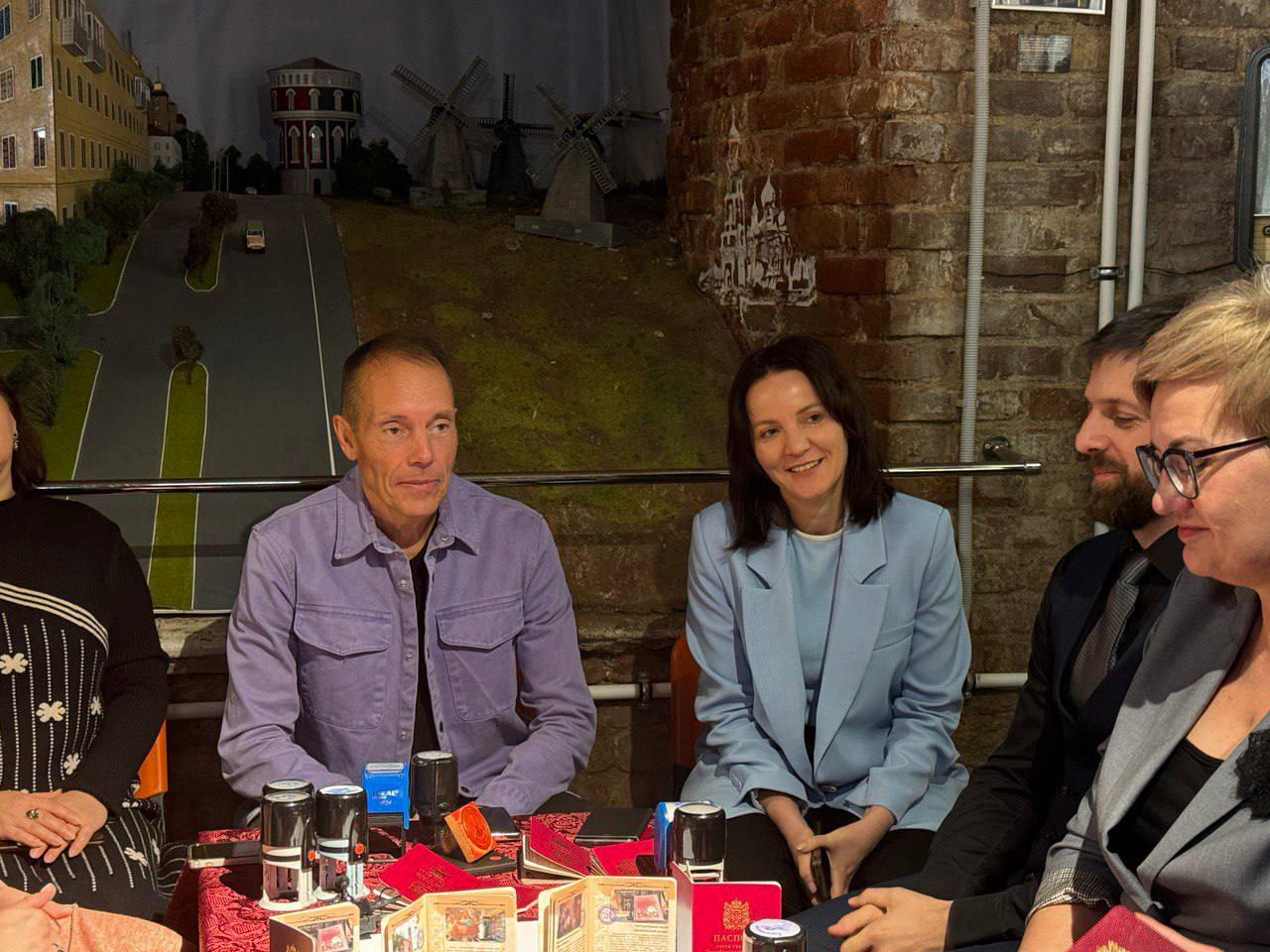 В Оренбурге представили обновленный проект «Паспорт гостя» В Оренбурге представили обновленный проект «Паспорт гостя»