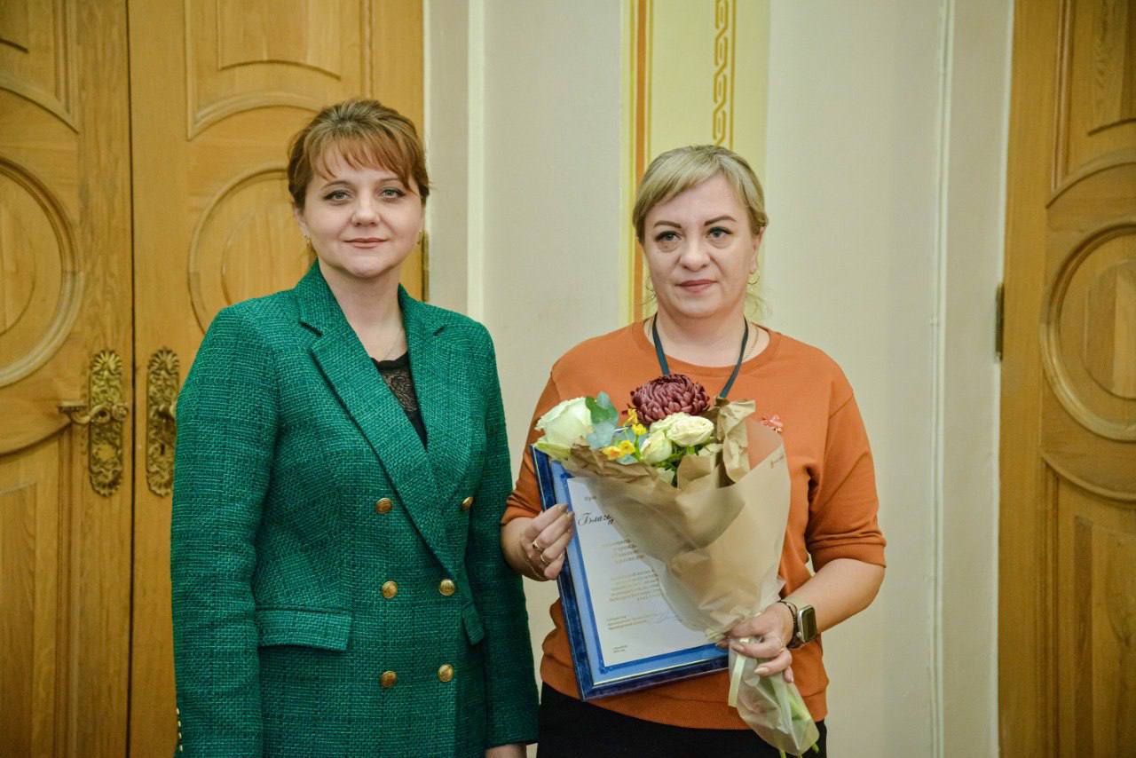 В Оренбургской области наградили лучших музейных сотрудников В Оренбургской области наградили лучших музейных сотрудников