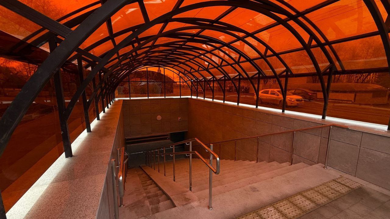 В Оренбурге открыли подземный переход на проспекте Победы после капремонта В Оренбурге открыли подземный переход на проспекте Победы после капремонта