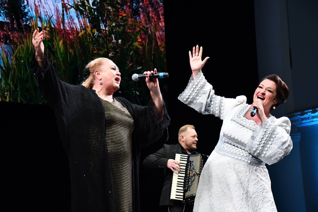 Оренбургский коллектив взял Гран-при всероссийского конкурса «Русская песня» Оренбургский коллектив взял Гран-при всероссийского конкурса «Русская песня»