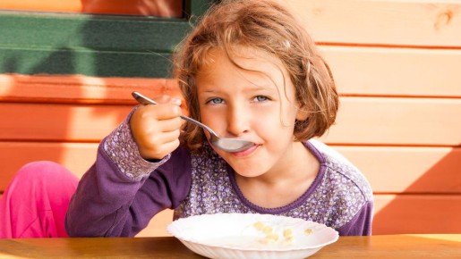 Вместо надоевших борща и куриного: этот рыбный суп станет любимым в вашей семье