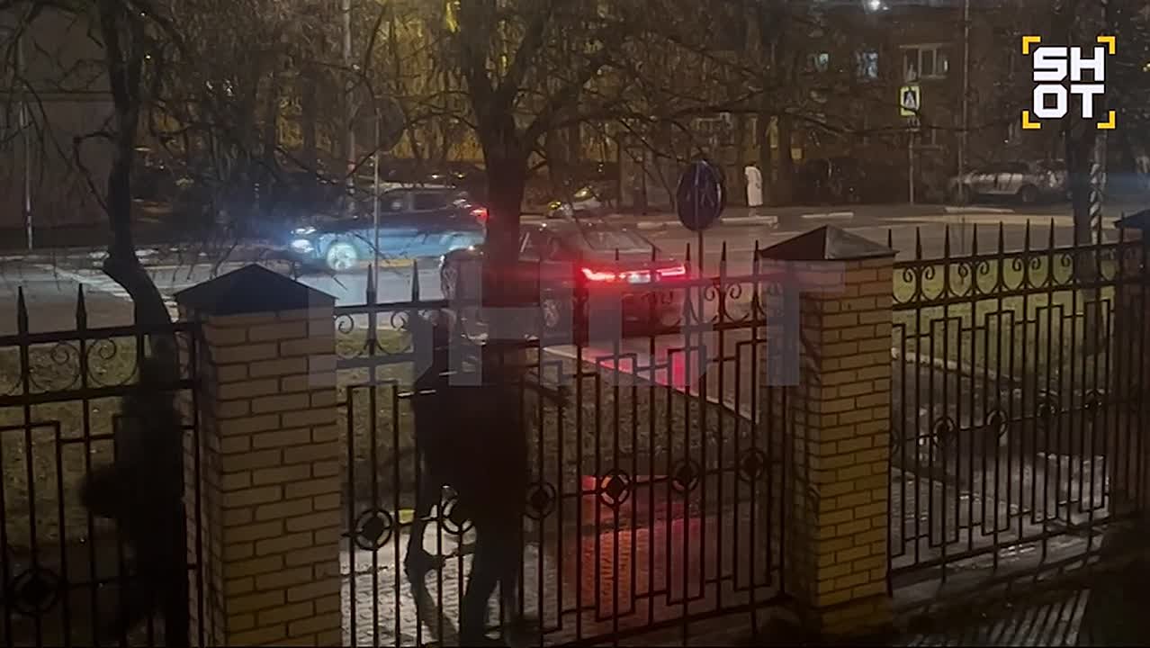 Аглаю Тарасову приговорили к 3 годам условно и штрафу в 200 000 рублей за контрабанду вейпа с каннабисом