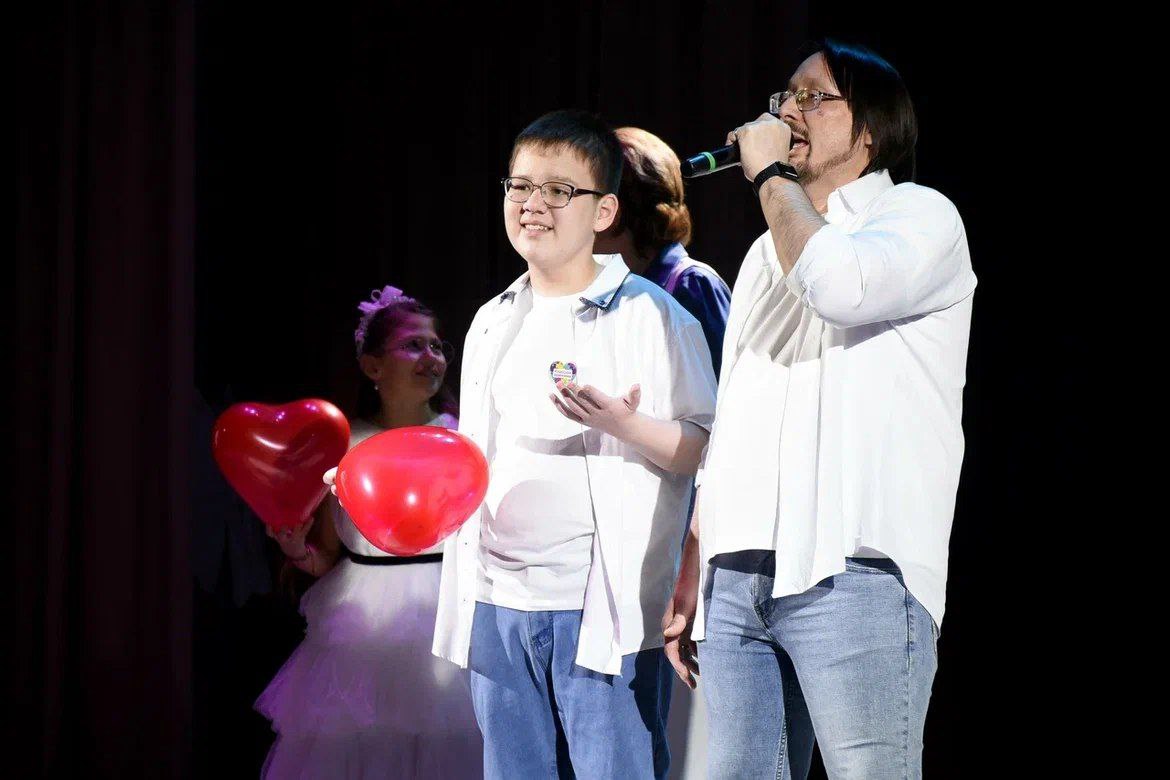 Три десятилетия на сцене: «Классная компания» из Оренбурга отметила юбилей! Три десятилетия на сцене: «Классная компания» из Оренбурга отметила юбилей!