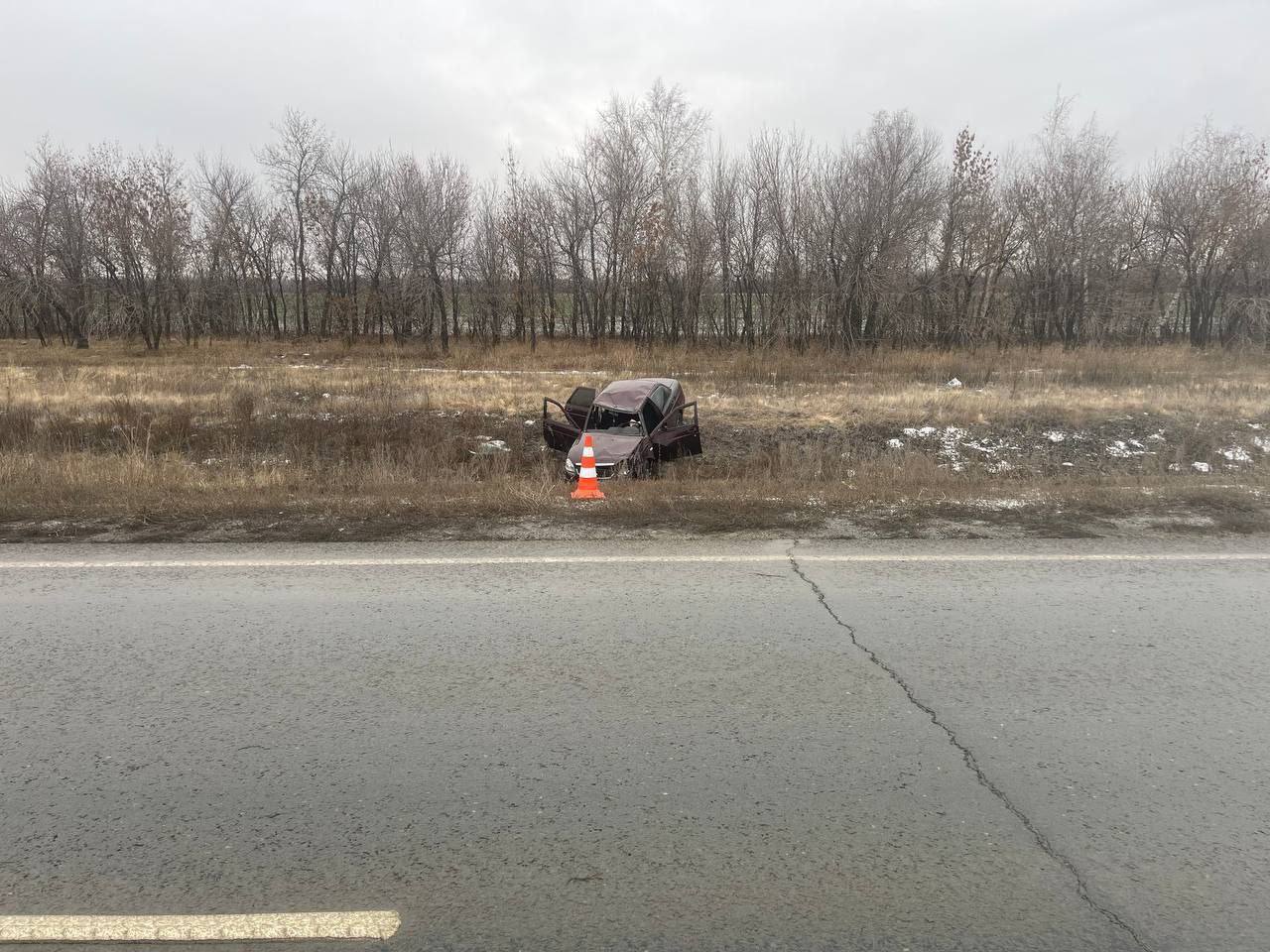 Две женщины пострадали в перевернувшейся «Приоре» под Саракташом Две женщины пострадали в перевернувшейся «Приоре» под Саракташом