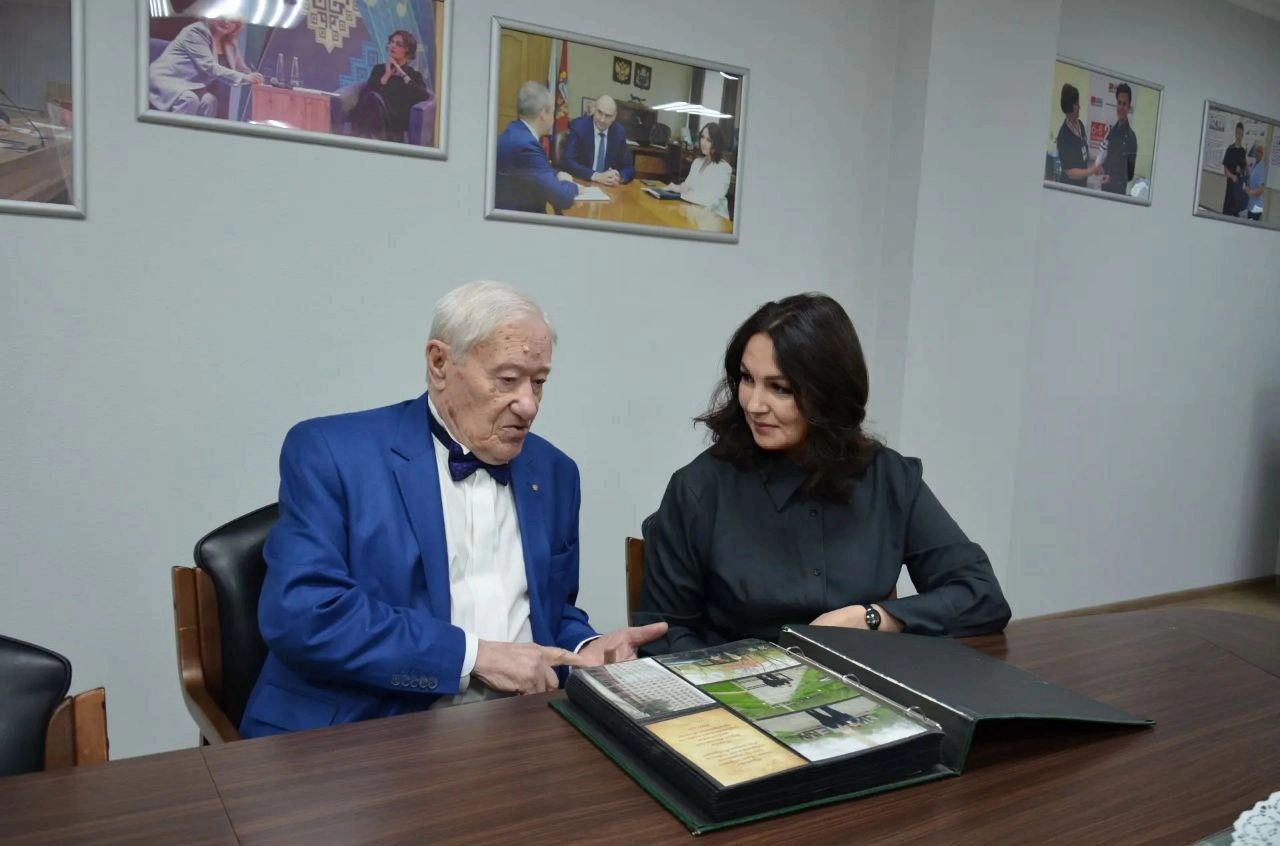 Юрию Андрееву - 85!. Первому председателю Избирательной комиссии Оренбургской области исполнилось 85 лет