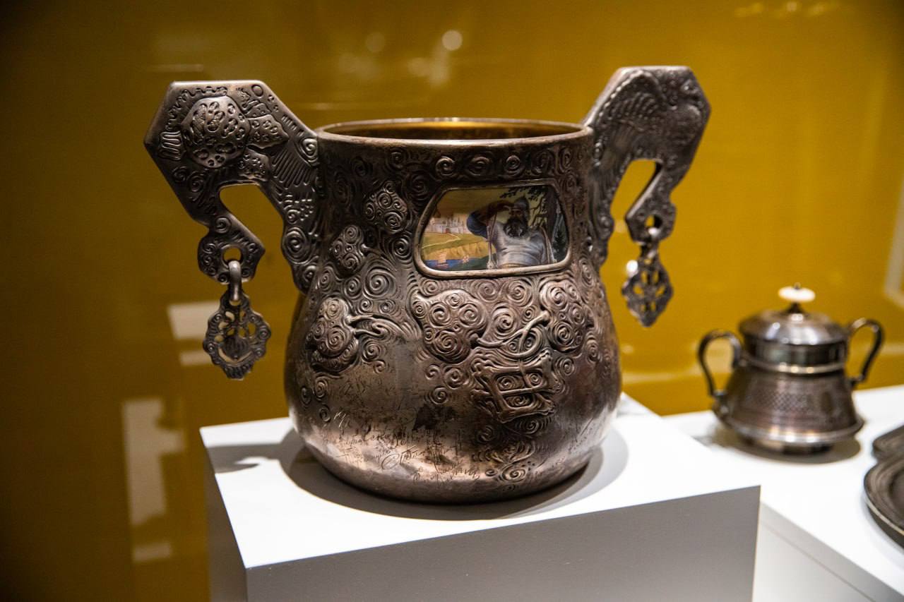 В Оренбургском губернаторском музее открылась новая выставка «Урал – казачий рубеж» В Оренбургском губернаторском музее открылась новая выставка «Урал – казачий рубеж»