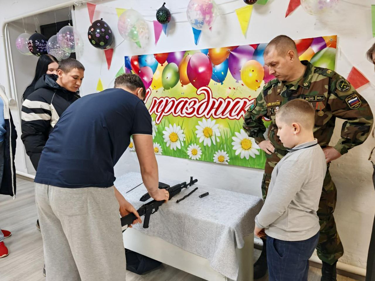 В Новоказачьем прошел замечательный праздник, посвященный Героям Отечества В Новоказачьем прошел замечательный праздник, посвященный Героям Отечества